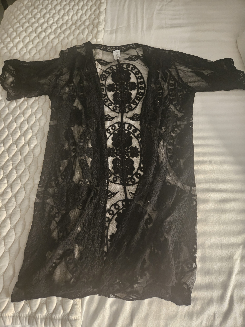 NWOT Black Sheer Lace Long Kimono Cover-Up